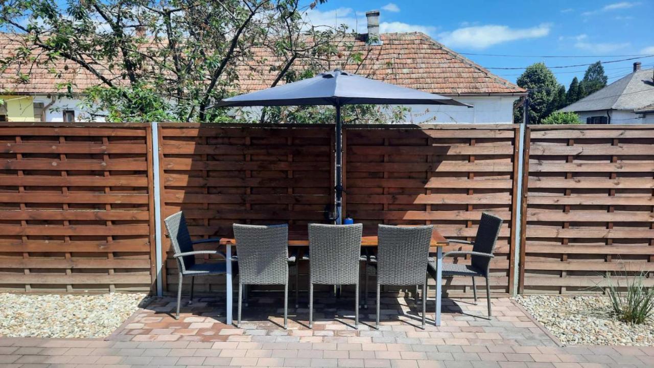 Nemeth Apartman Keszthely Exteriér fotografie